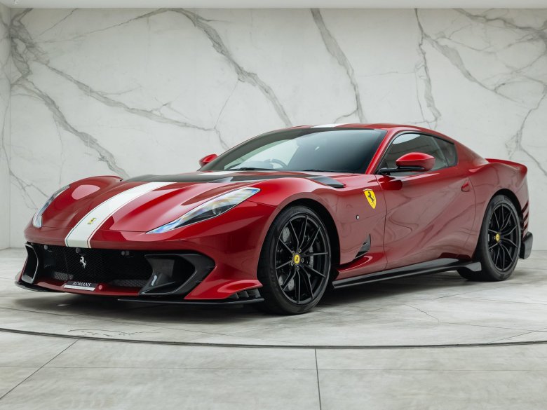 812 superfast ferrari
