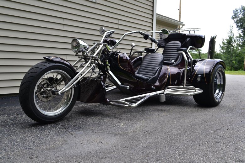 Бум трайк трицикл