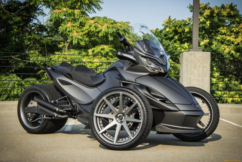 Трицикл кан ам спайдер