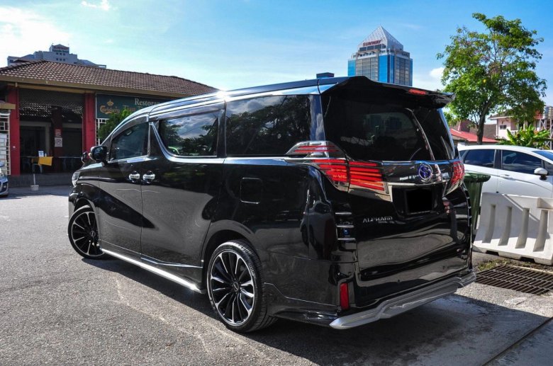 Тойота альфард