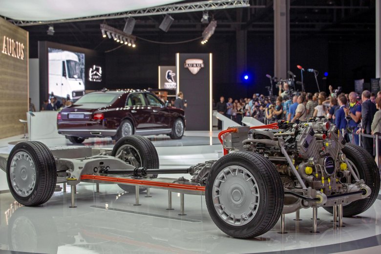 Сенат аурус шасси