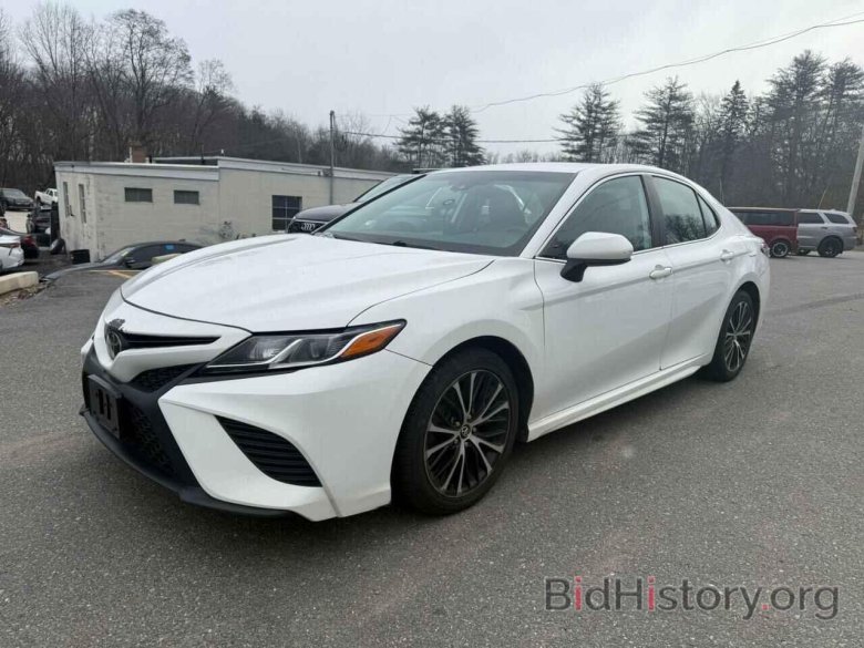 Toyota camry 2020