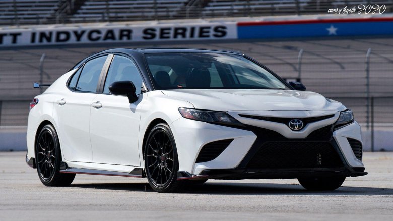 Toyota camry trd 2021
