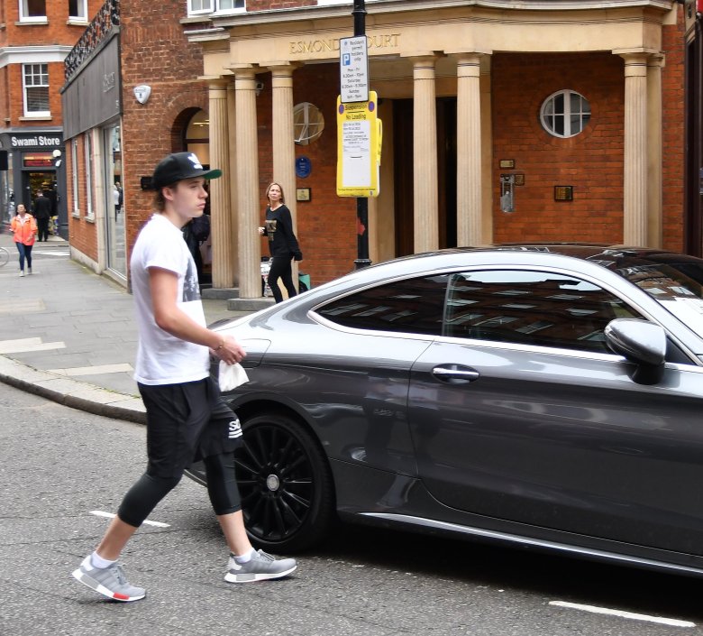 Дэвид бекхэм папарацци