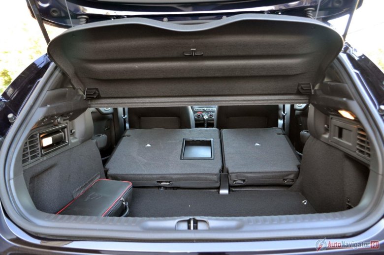 Peugeot 308 багажник