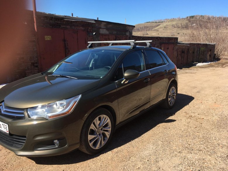 Ситроен с4 хэтчбек коричневый 2012