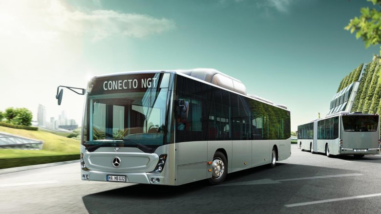Автобус mercedes-benz conecto