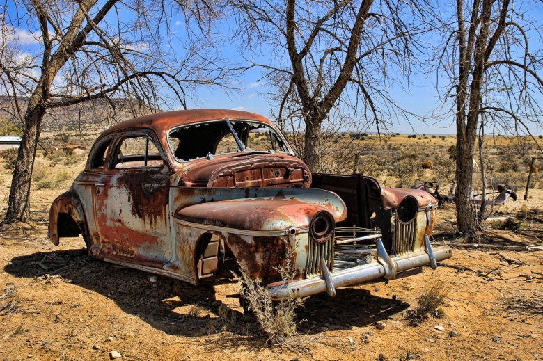 Ржавая американская машина