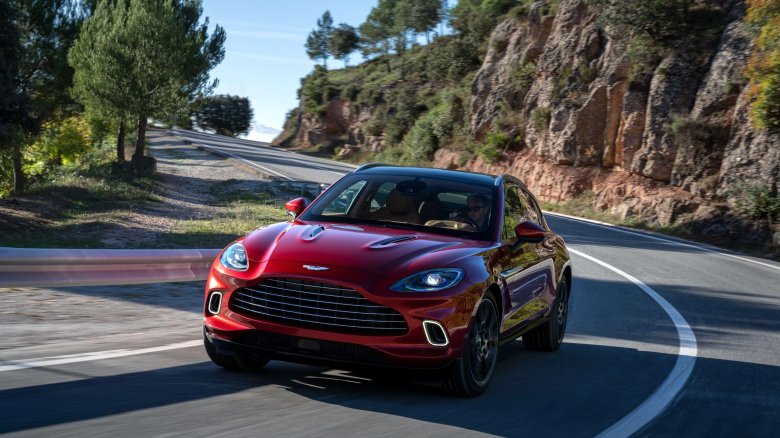 Астон мартин джип