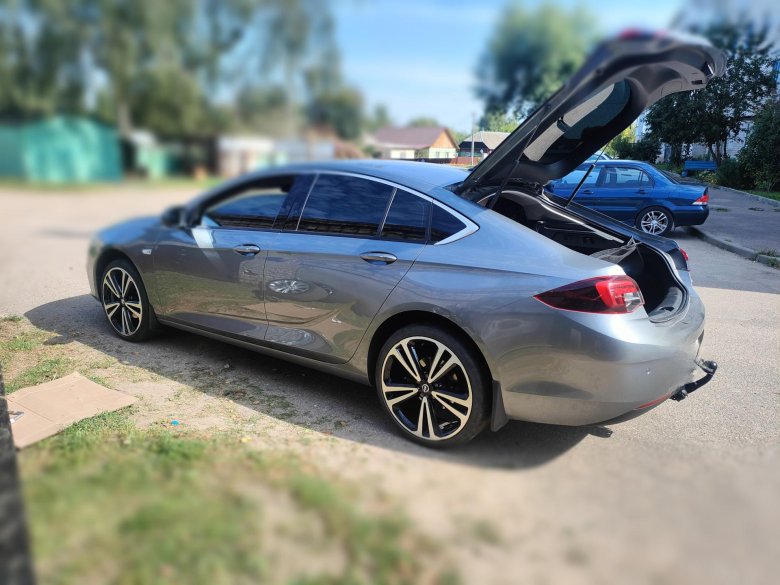 Opel insignia 2 лифтбек