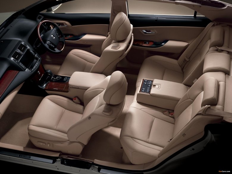 Toyota crown 2008 салон
