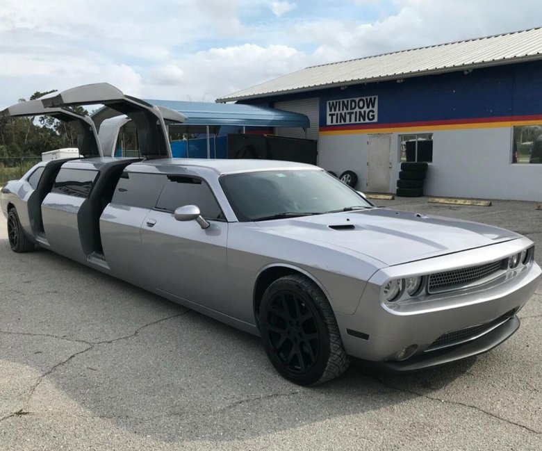 Додж челленджер лимузин