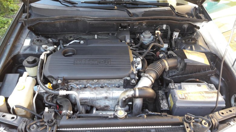 Nissan almera n16 подкапотка