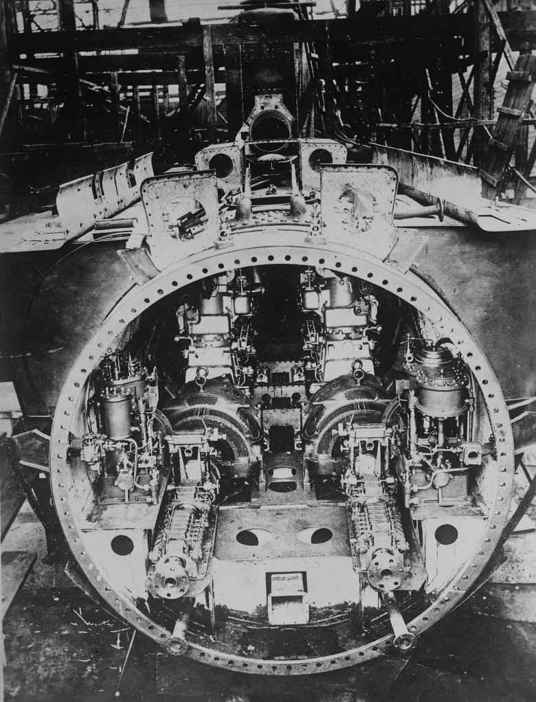 Реакторный отсек подводной лодки к 19