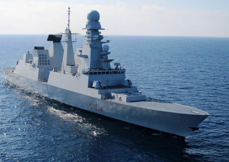 Фрегат фремм италия