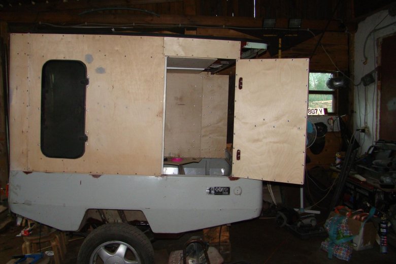 Жилой модуль на прицеп скиф