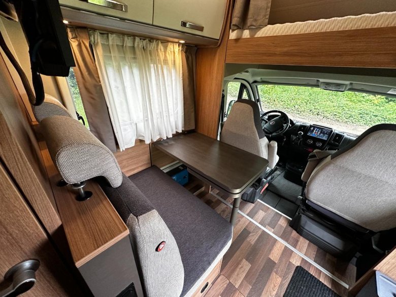 Автодом пежо боксер