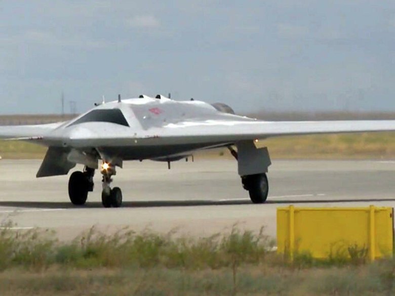 Ударный бпла с 70 охотник