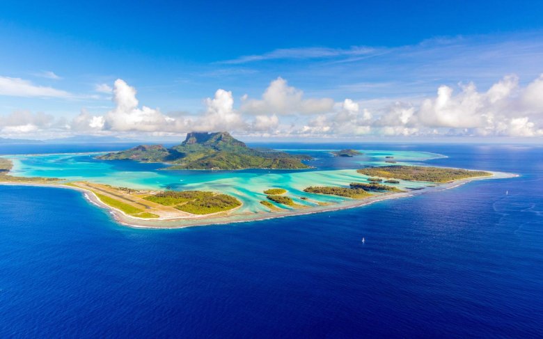 Бора остров