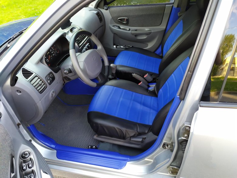 Пластик салона хендай акцент