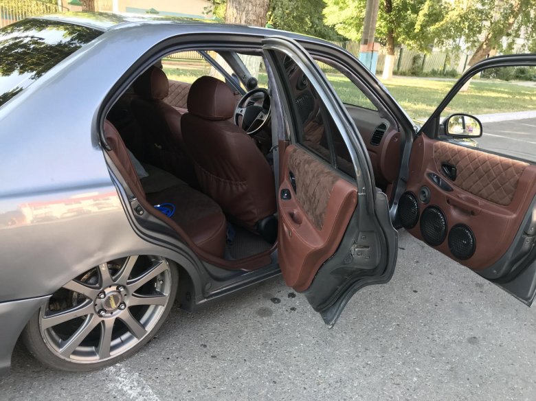 Хендай акцент тюнинг салона