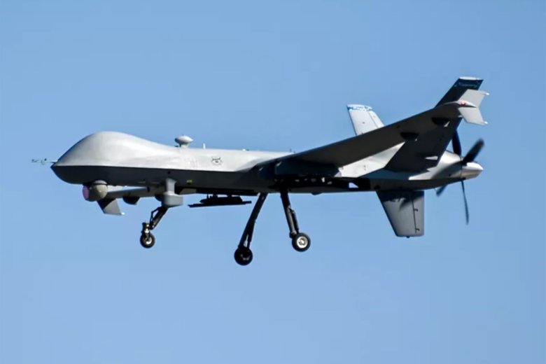 Дрон mq-9