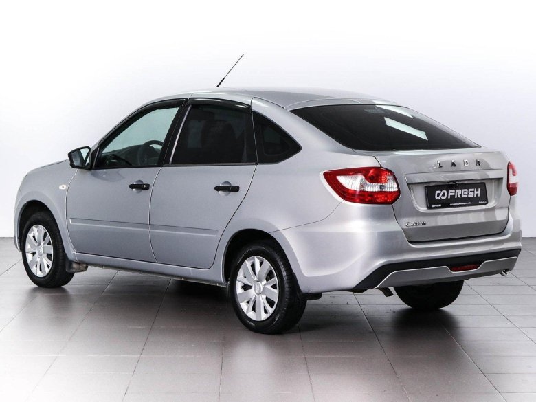 Lada granta 2015
