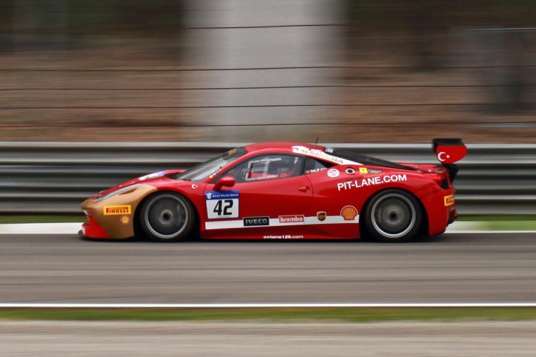 Ferrari 458 gt4