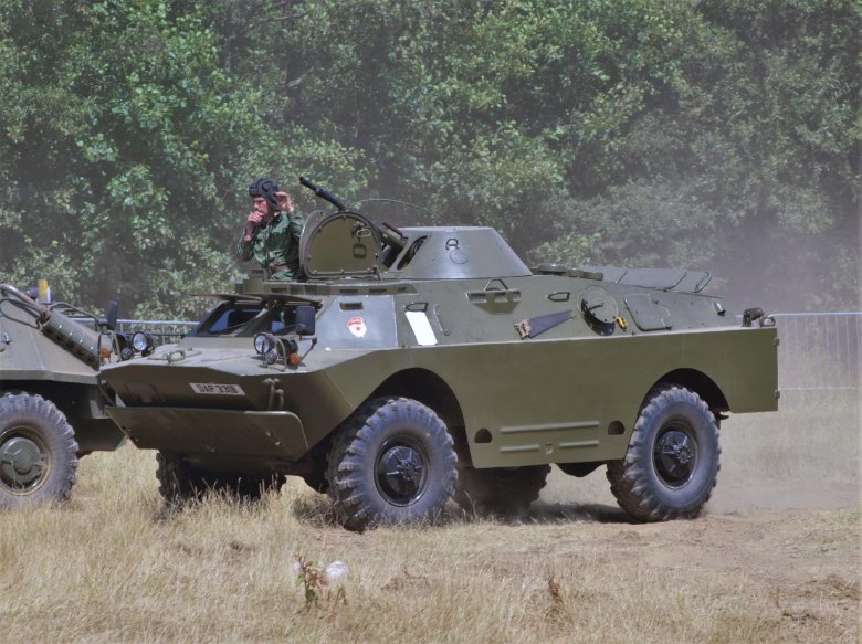 Машина брдм 2