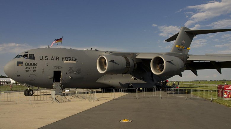 Самолет c 17 globemaster iii