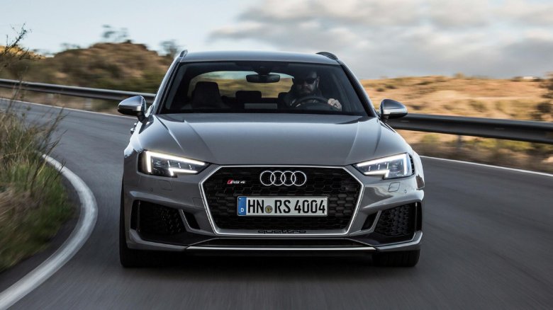 Ауди рс4 2018