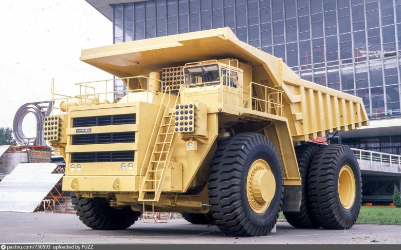 Самосвал белаз