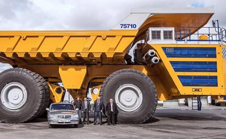 Самый большой самосвал