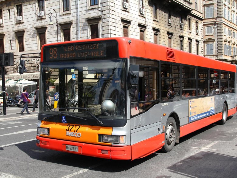 Bus roma