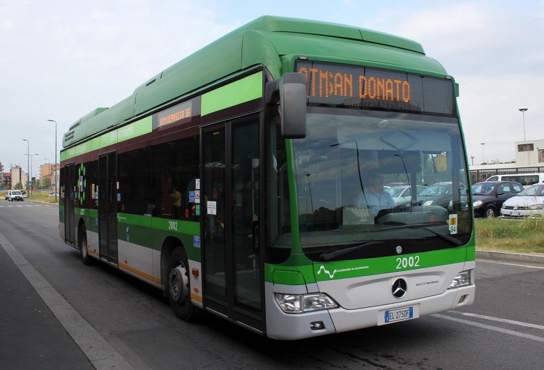 Mercedes benz citaro fuelcell hybrid