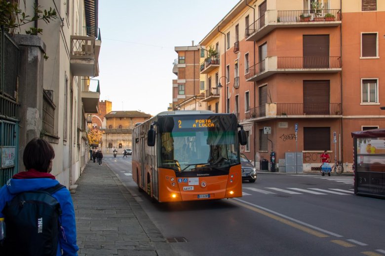 Industria italiana autobus