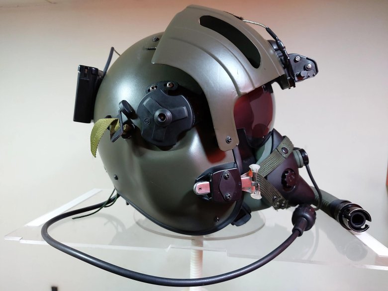 Шлем пилота