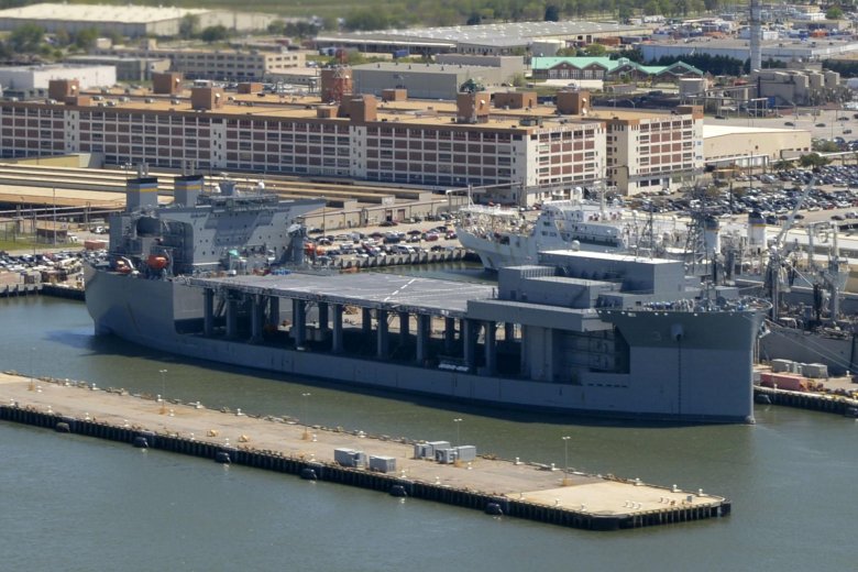 Корабль вмф сша usns lewis b. puller