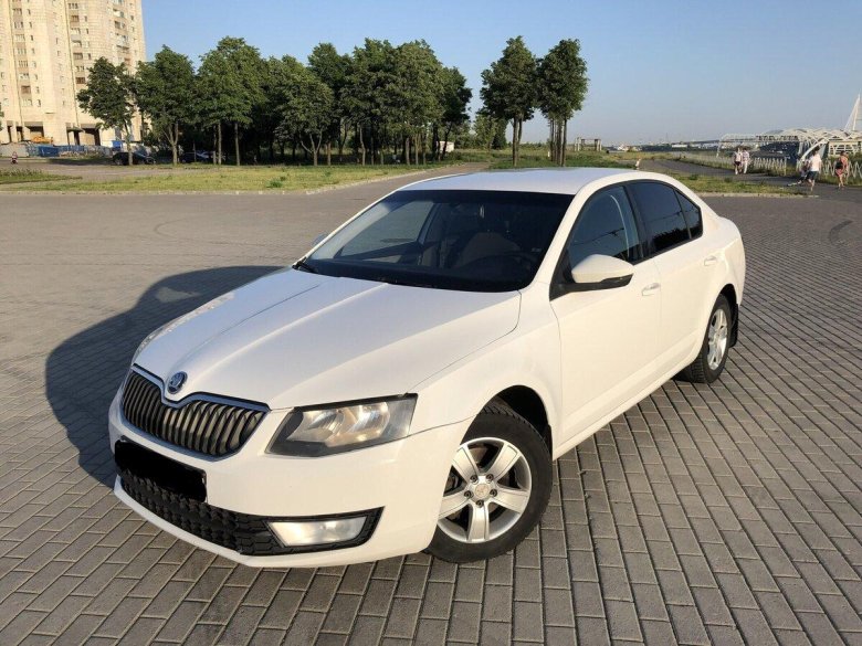 Белый шкода октавия