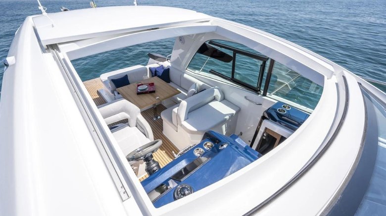 Beneteau gran turismo 36 запас хода