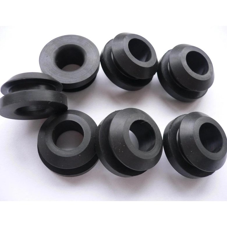 Втулка резиновая кабельная 19421-74