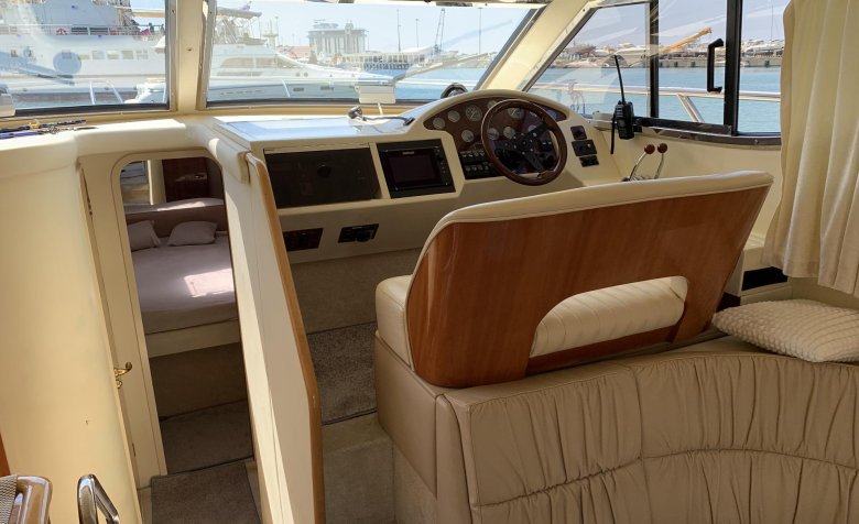 Катер princess-360