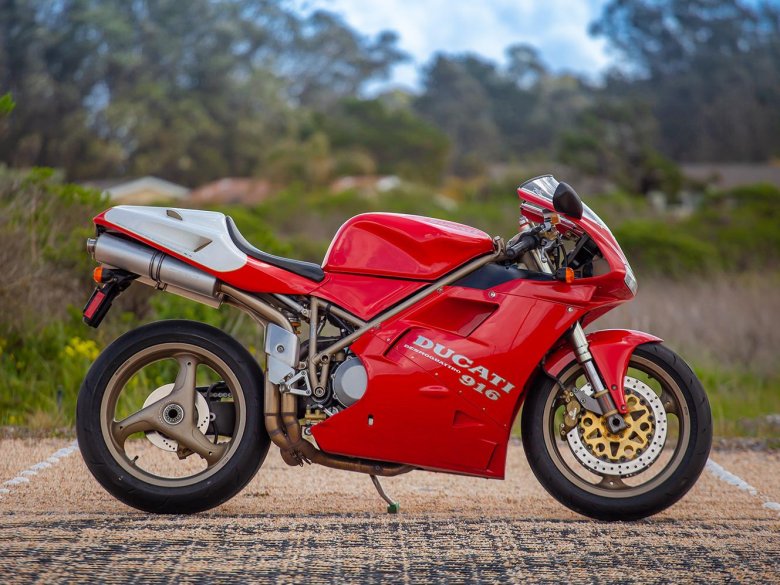 Ducati 916