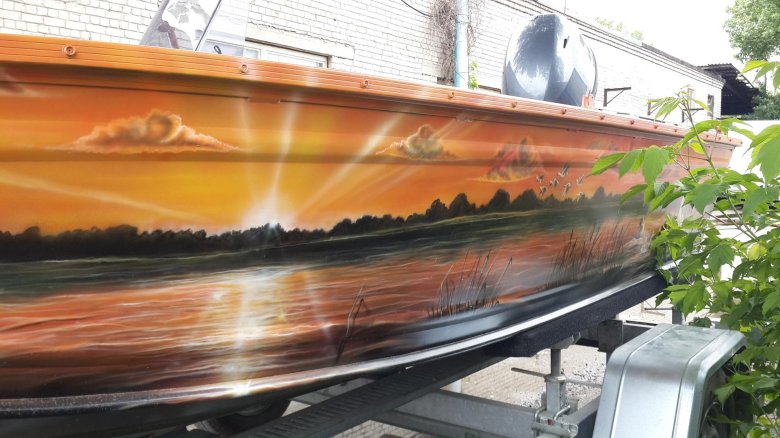 Аэрография на лодке