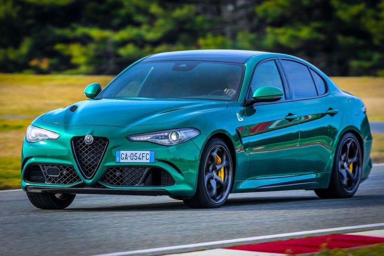 Альфа ромео giulia quadrifoglio 2020