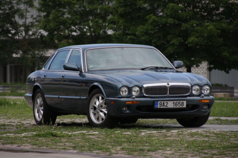 Jaguar xj ii (x308)