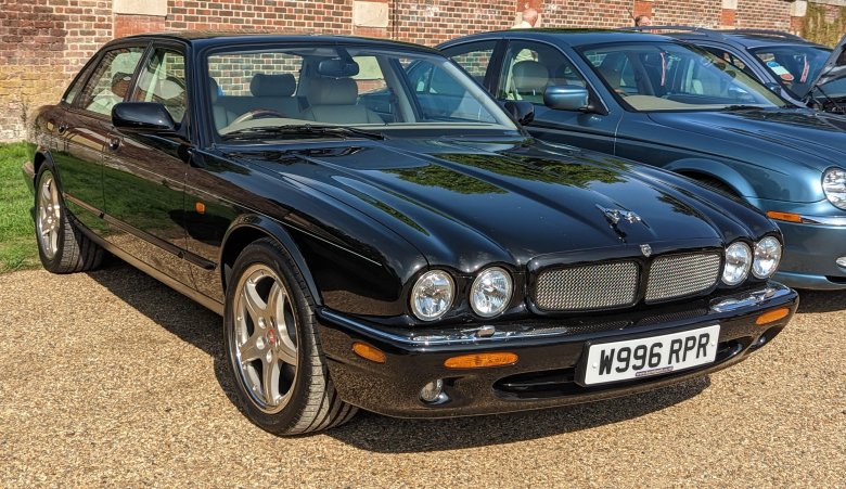 Jaguar xj iii (x350/x358)