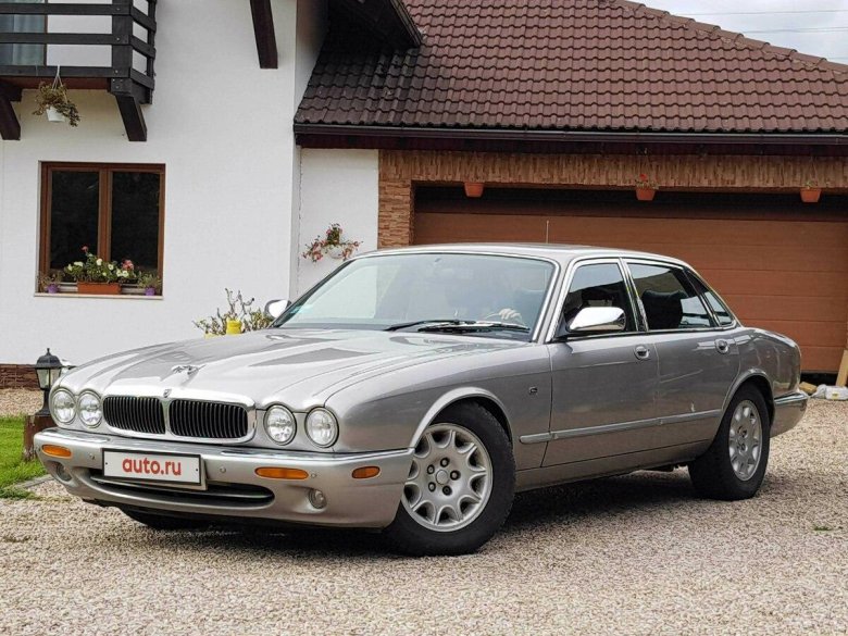 Jaguar xj ii x308