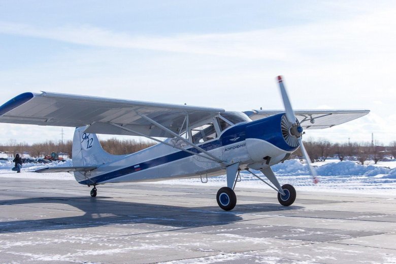 Самолет як 12