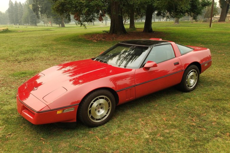 Chevrolet corvette 1985